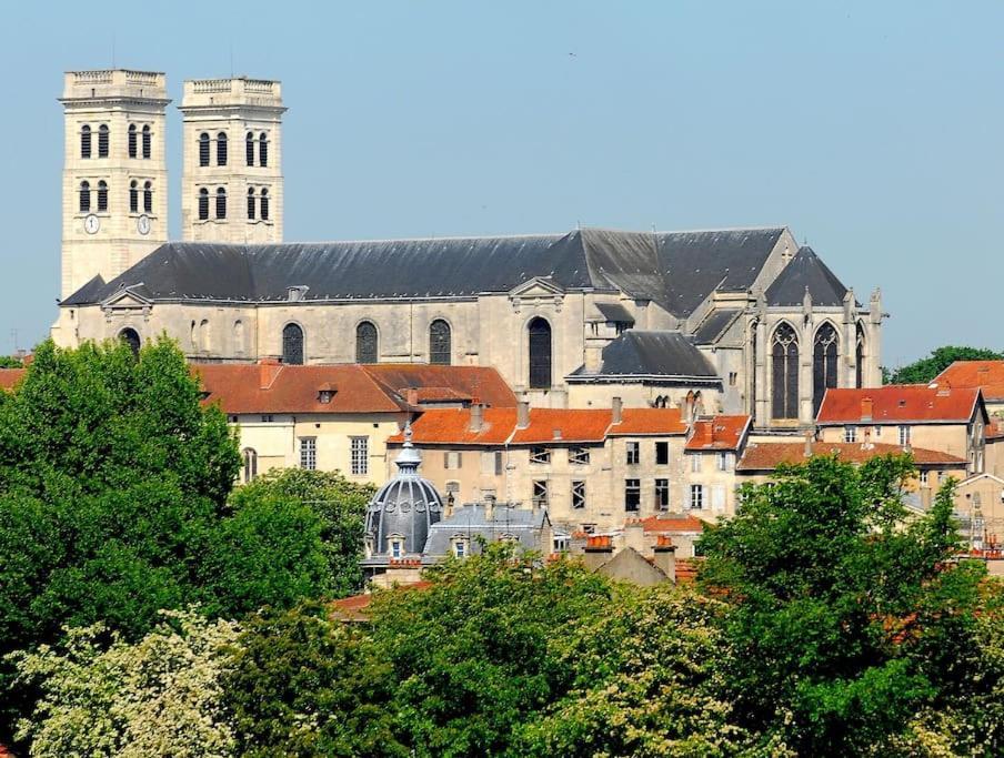 Le Confidentiel Verdun Buitenkant foto